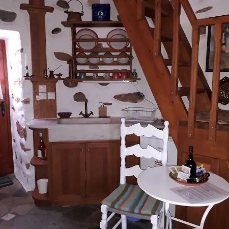 Σπίτι διακοπών Paros Traditional Windmill Λεύκες