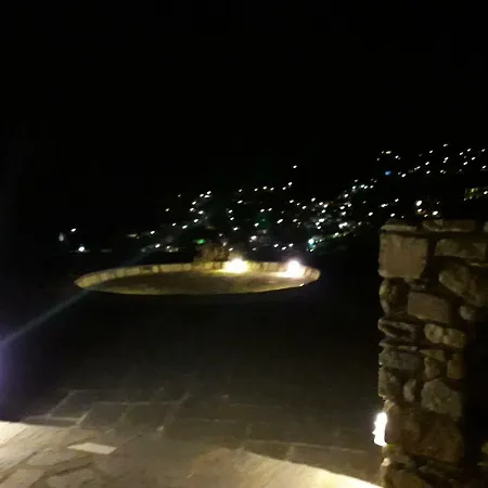 Paros Traditional Windmill 度假居 *